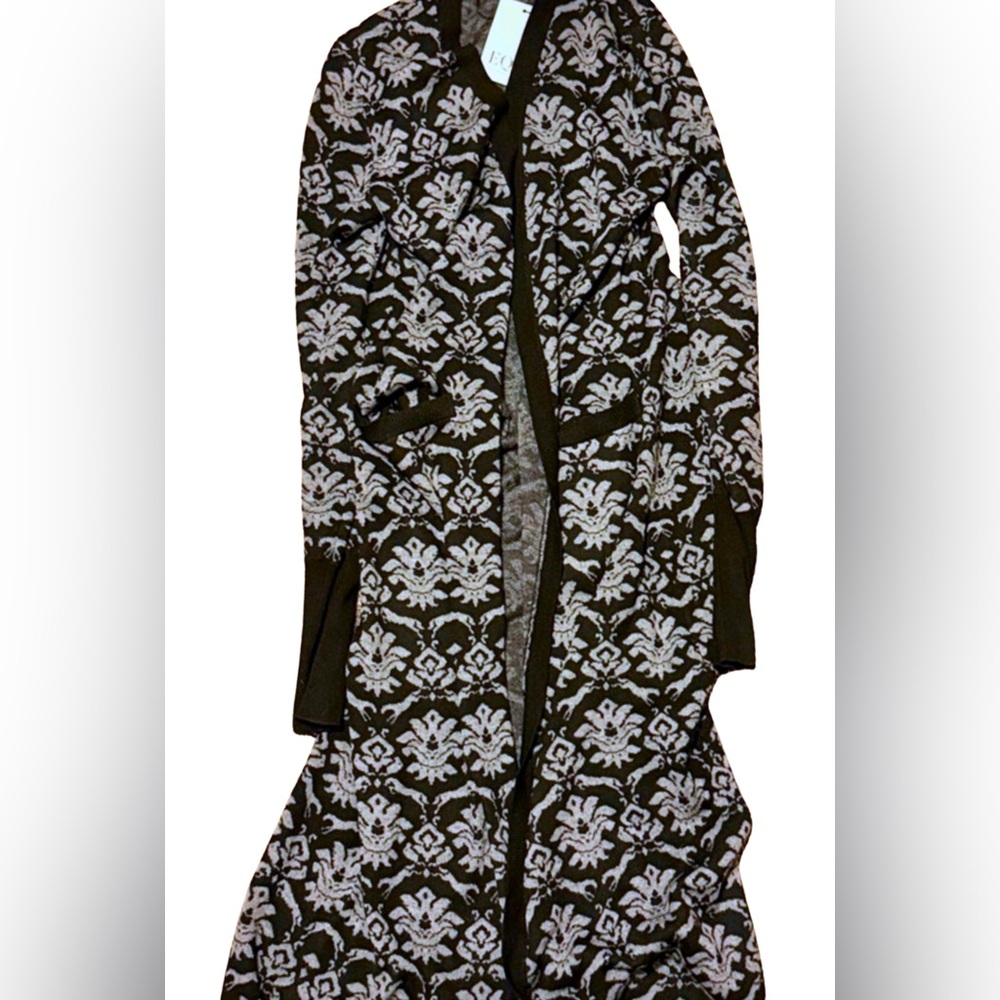 NWT Equestrian Cardigan in Classic Pattern